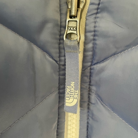 The North Face Girls XL (18) Periwinkle Lavender Quilted 550 Puffer‎ Coat Rare - Picture 5 of 7
